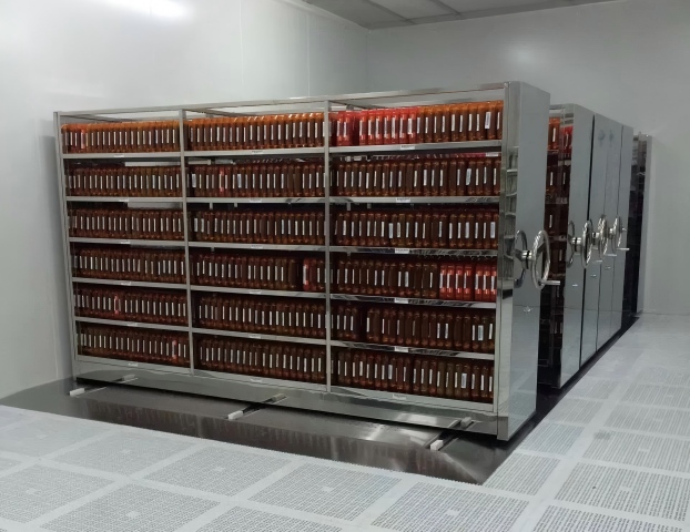 手動(dòng)不銹鋼密集柜