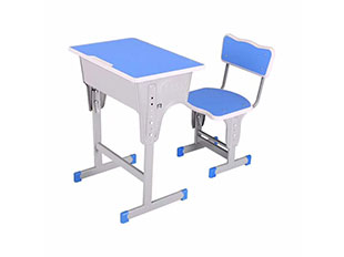 升降課桌椅